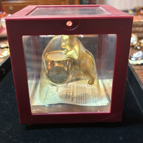 Elgin clock with gold tone cat watch a fish - Picture 13 of 13